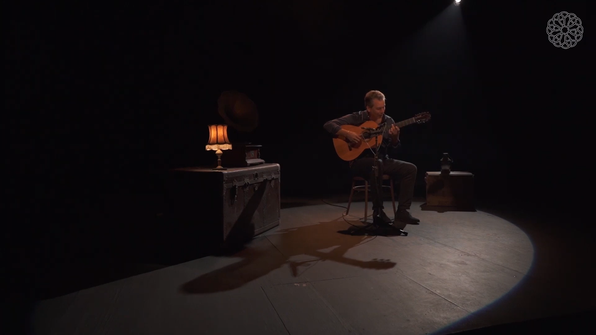 Juan Diego Mateos plays Belladama by Antonio Soteldo “Musiquita”