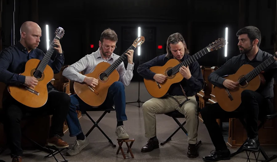 Canadian Guitar Quartet plays Fougue by Patrick Roux