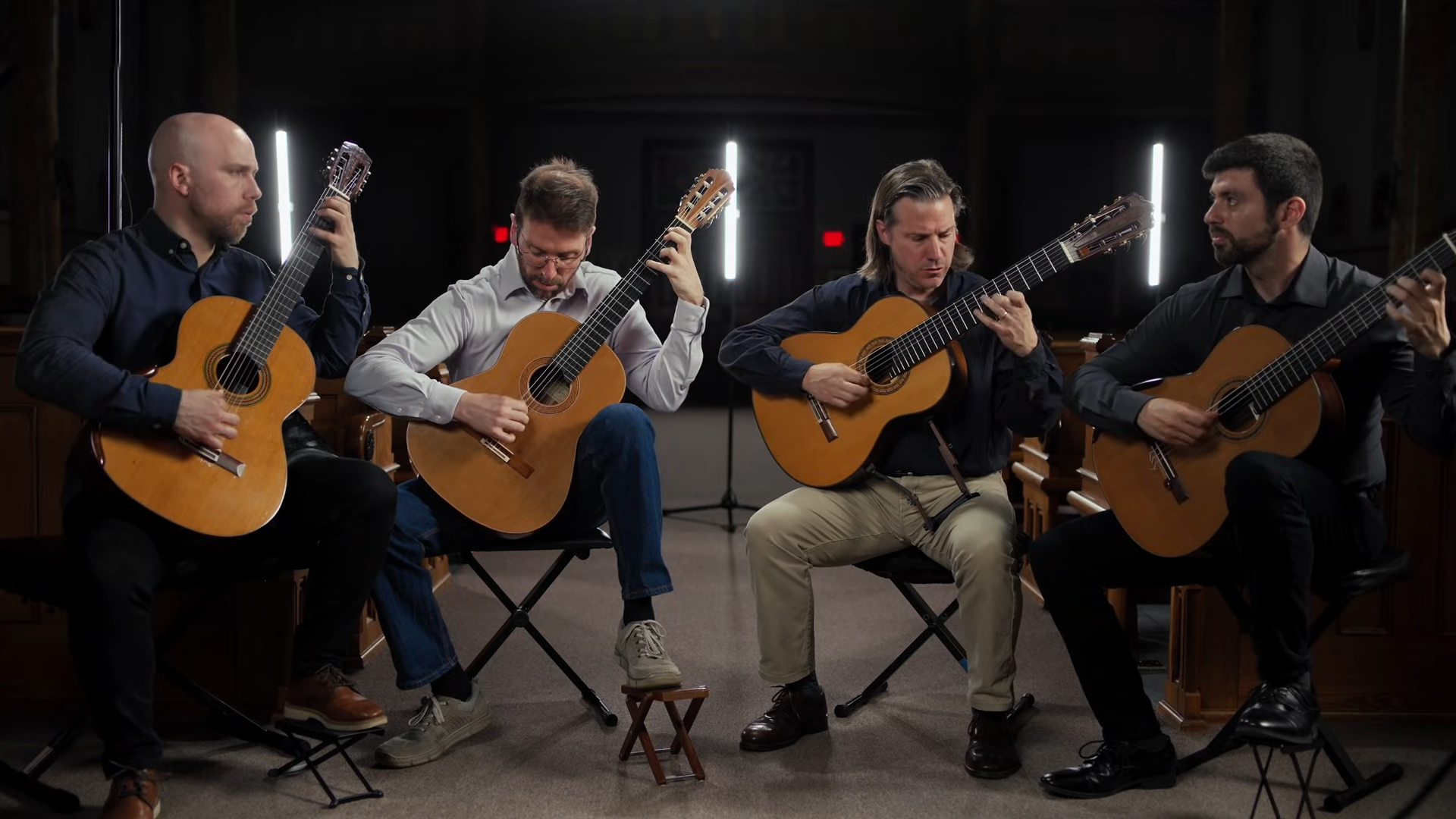 Canadian Guitar Quartet plays Fougue by Patrick Roux