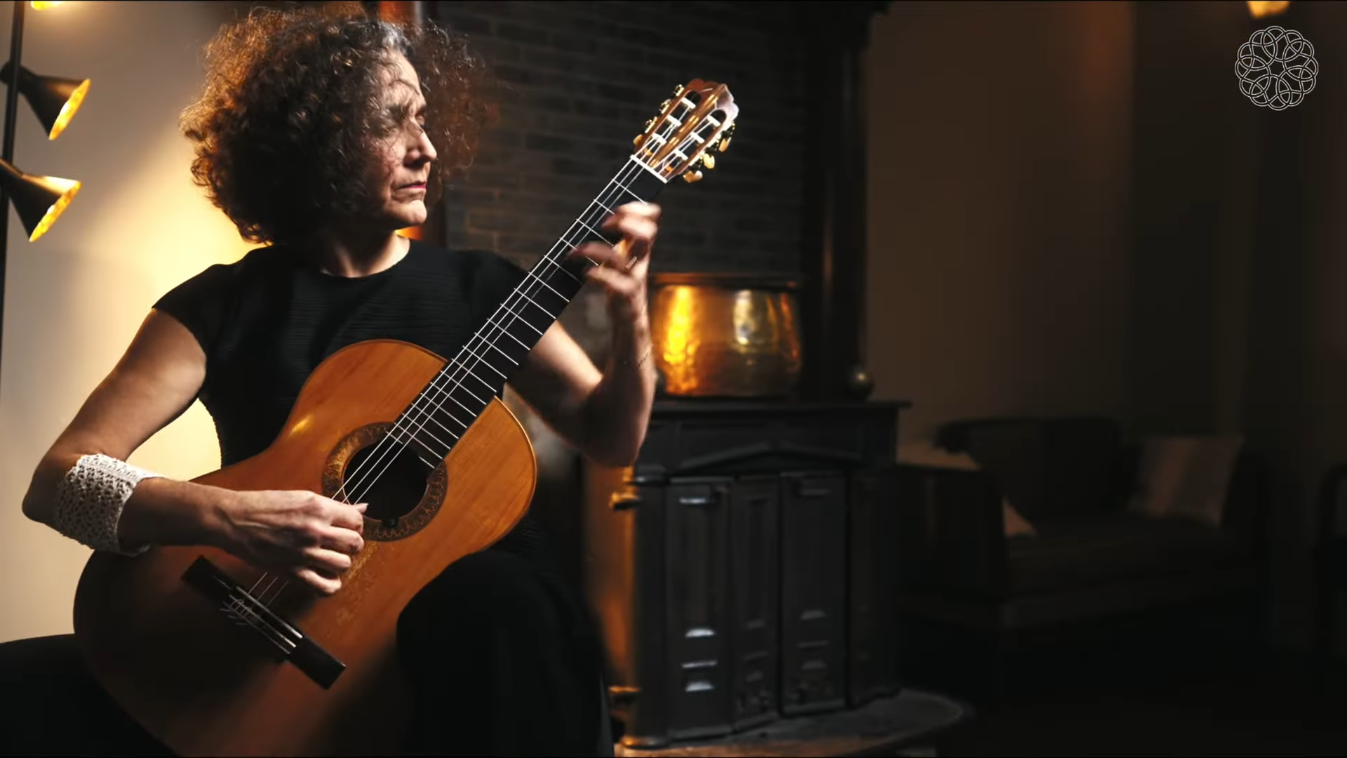Antigoni Goni plays Prelude Chopiniano n.15 by Sergio Assad