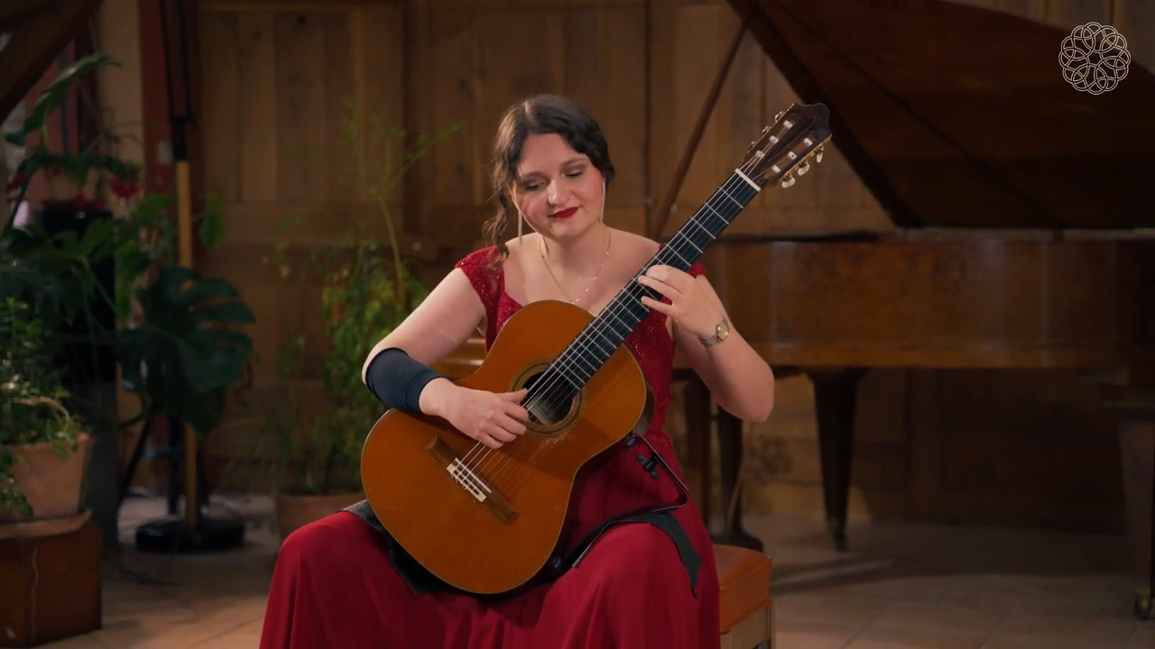 Cassie Martin plays Whispers of the Past by Sergio Assad